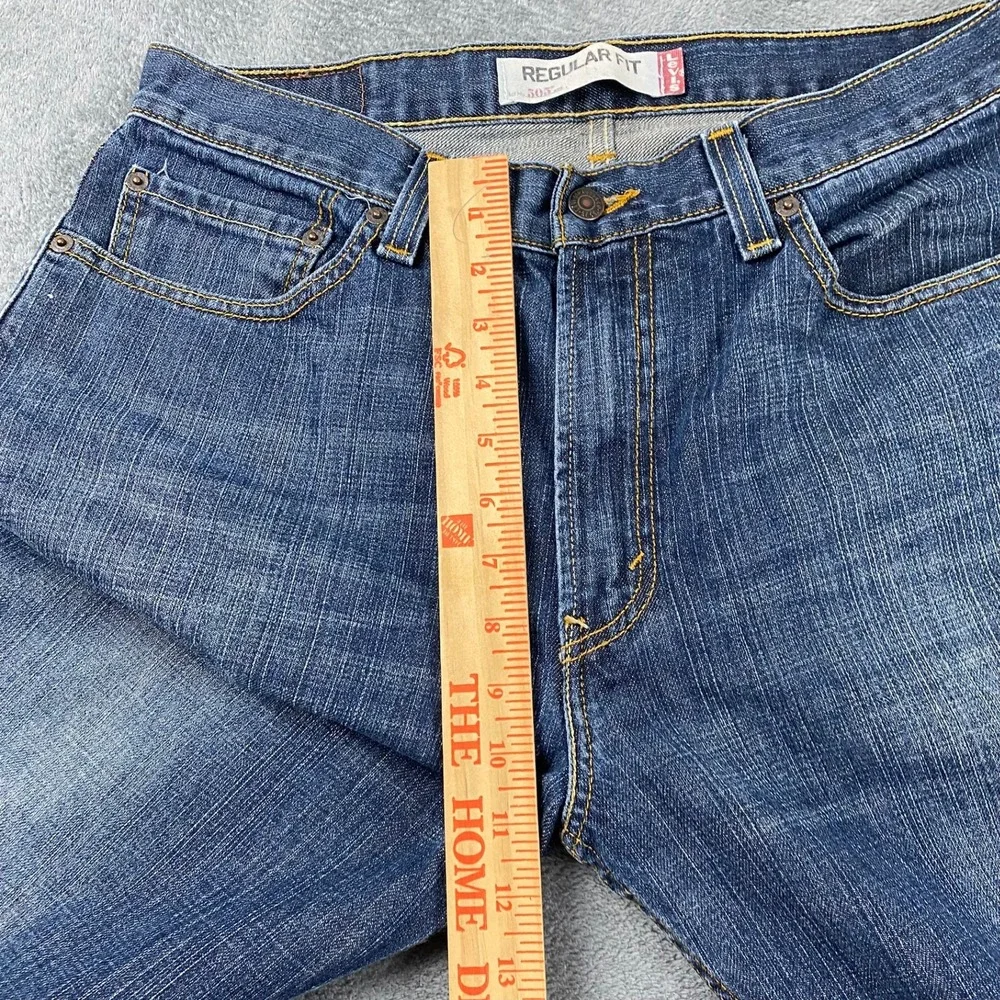 2009 Levi's Mens W34 L30 505 Regular Fit Jeans Blue Medium Wash Straight Leg